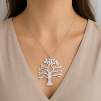 Thumbnail for Collier Arbre de Vie personnalisable présenté en vue portée