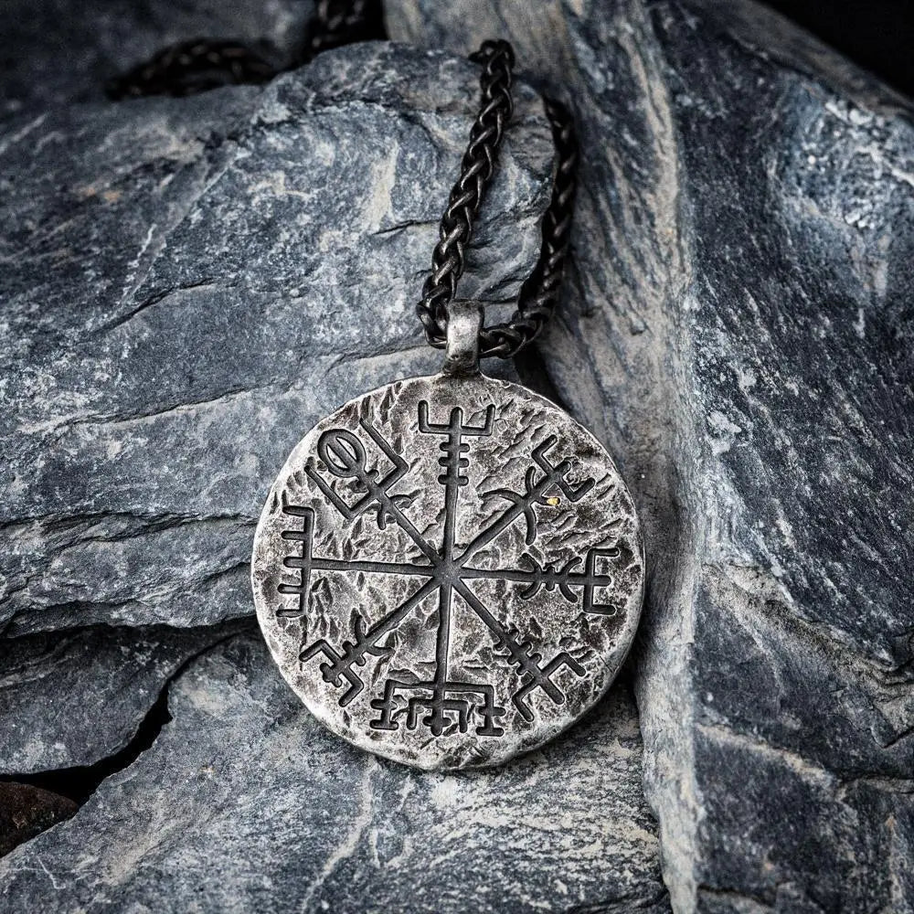Collier Vegvisir en Pierre