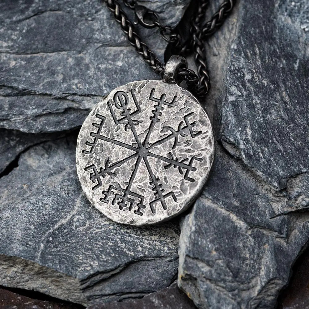 Collier Vegvisir en Pierre