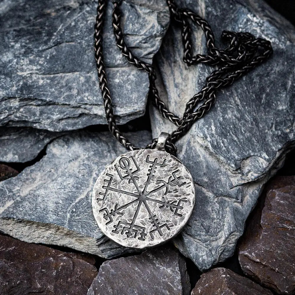 Collier Vegvisir en Pierre